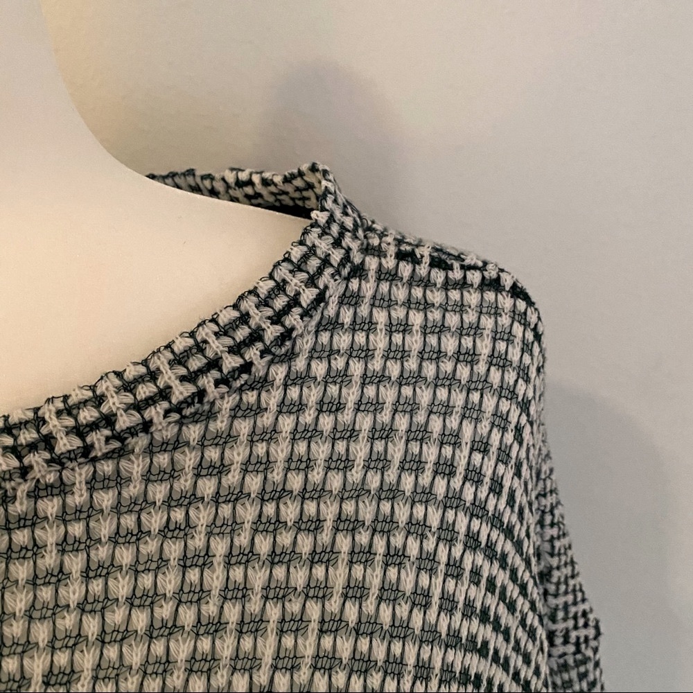 Umgee high-low woven tunic top, green and white check, size large - Picture 6 of 12